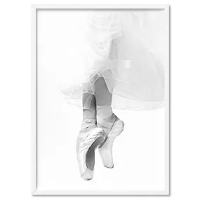 Ballerina Tiptoes I - Art Print