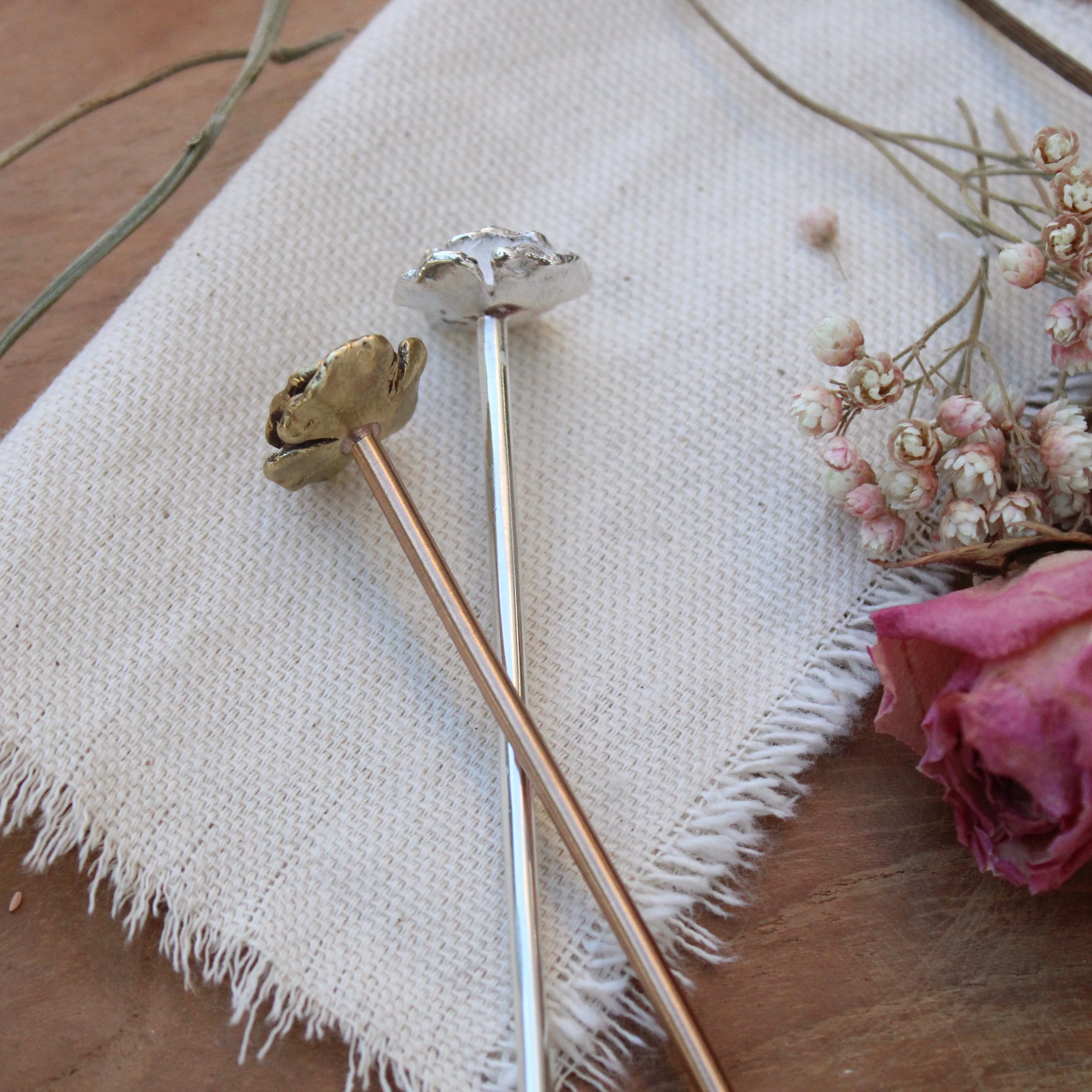 Blooming Poppy Hair Stick