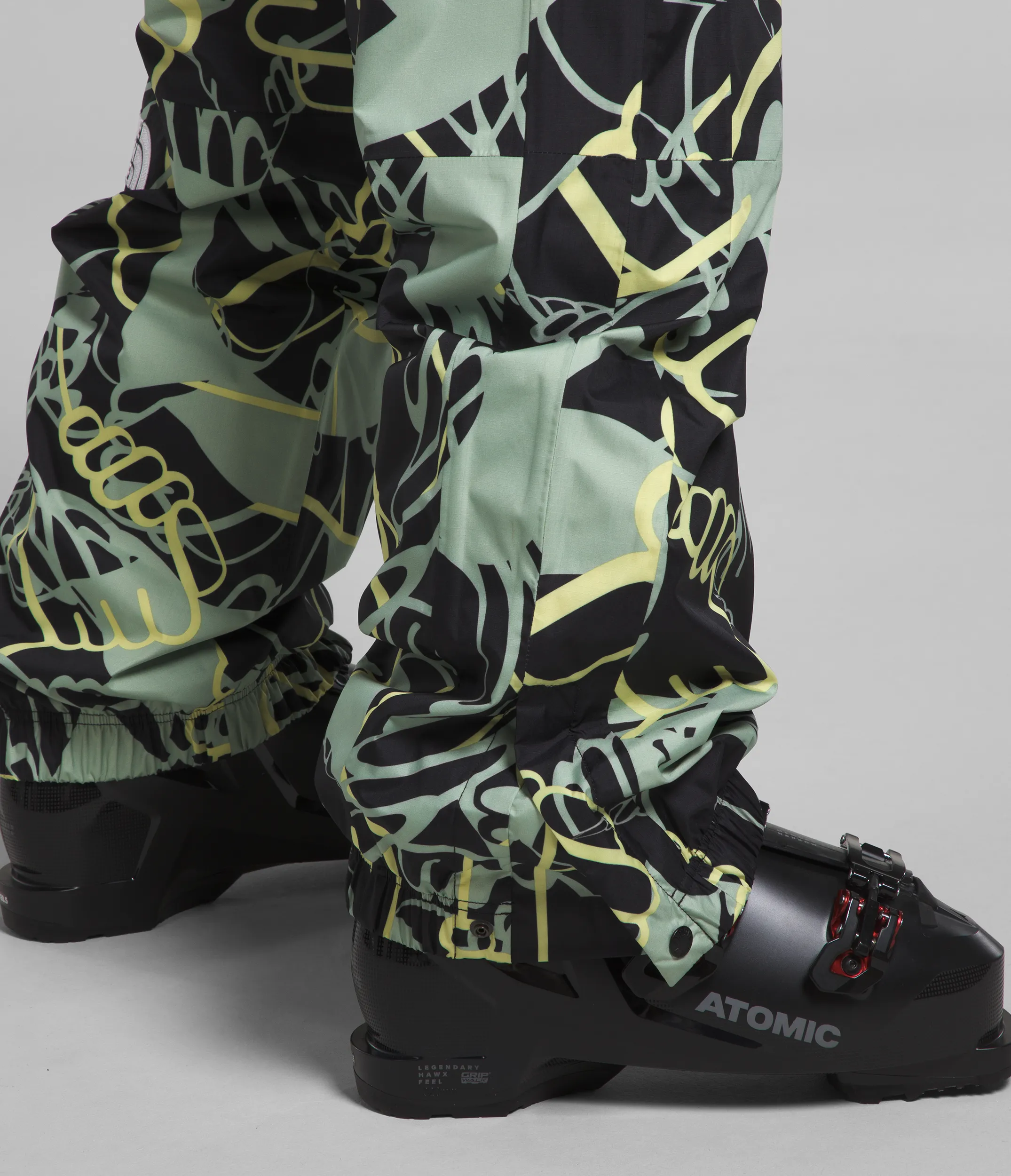 Build Up Pant | TNF Black/Hands Print