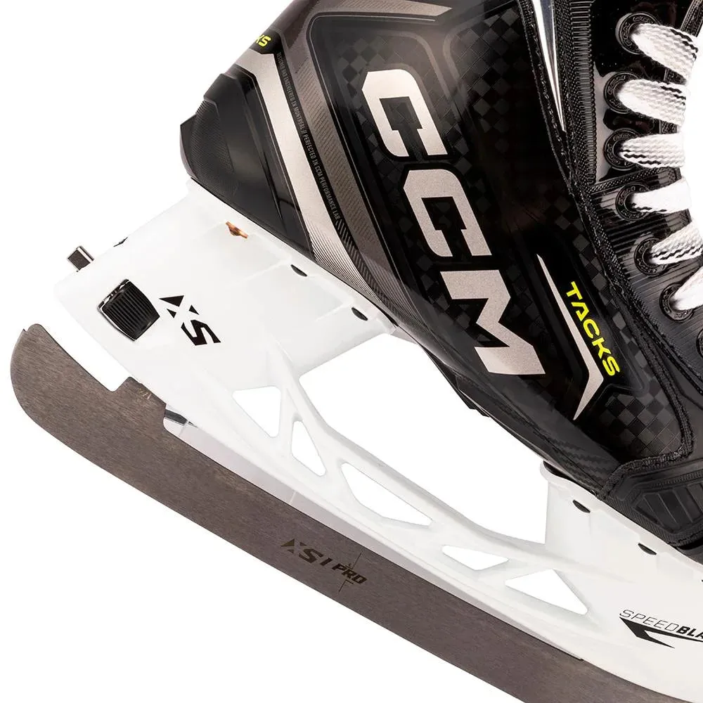 CCM Tacks XF 80 Senior Hockey Skates