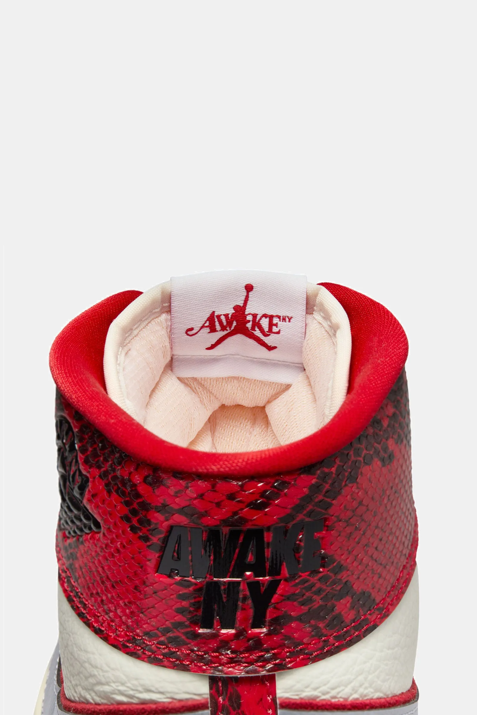 Jordan Air Ship x Awake NY PE SP