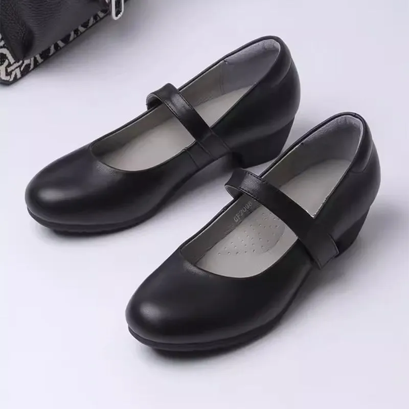 Leather Mary Jane Shoes For Womens Round Toe Handmade Block Heel in Black/Beige