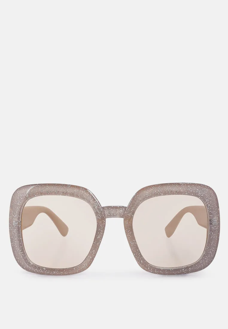 Thick Rim Round Edge Sunglasses